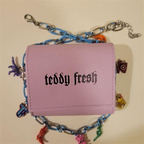 teddy fresh necklace.